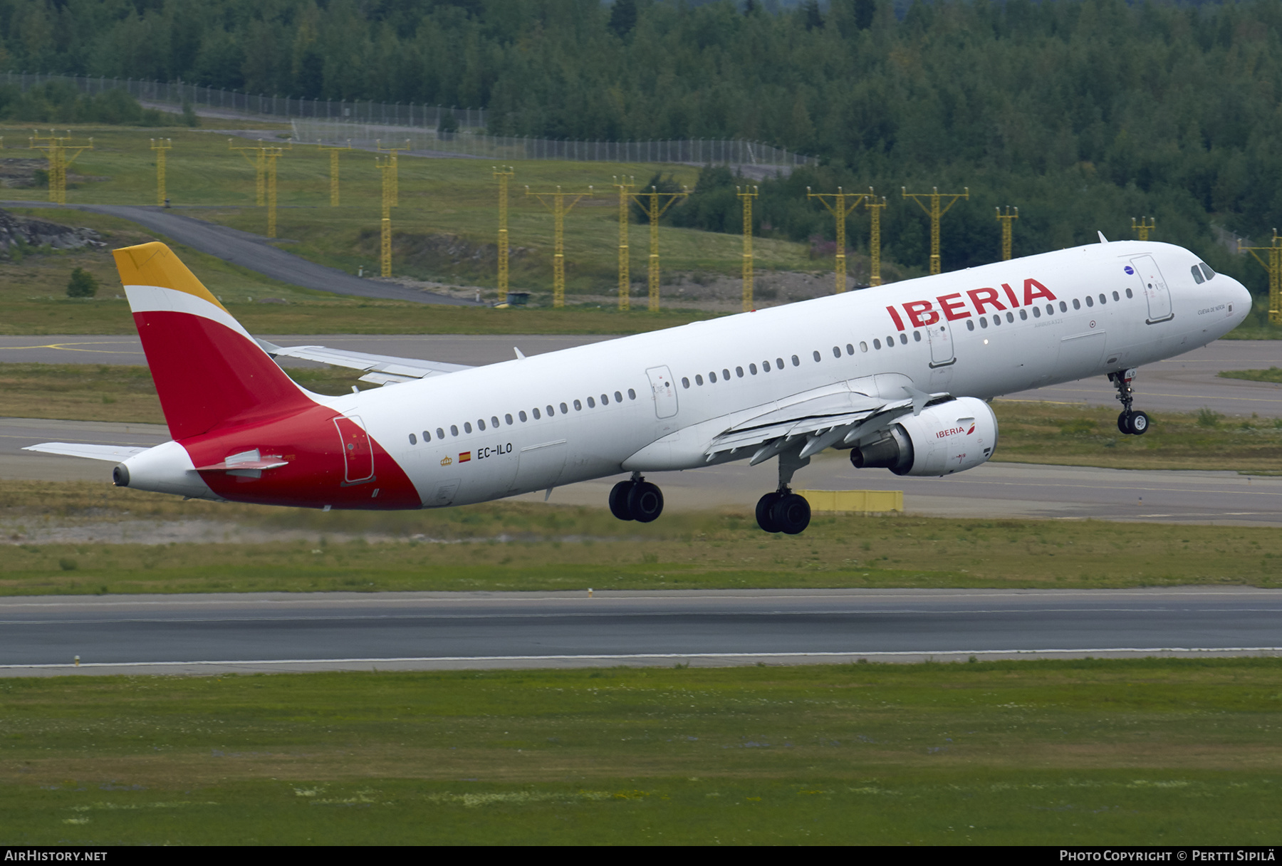 Aircraft Photo of EC-ILO | Airbus A321-212 | Iberia | AirHistory.net #309883