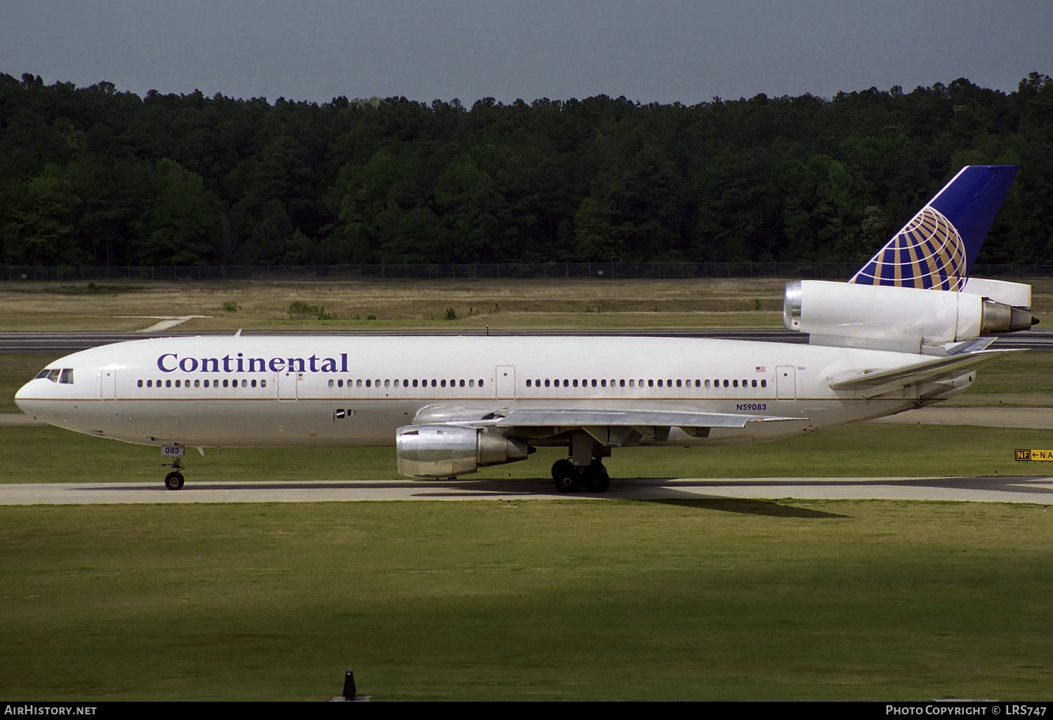 Aircraft Photo of N59083 | McDonnell Douglas DC-10-30 | Continental Airlines | AirHistory.net #309890