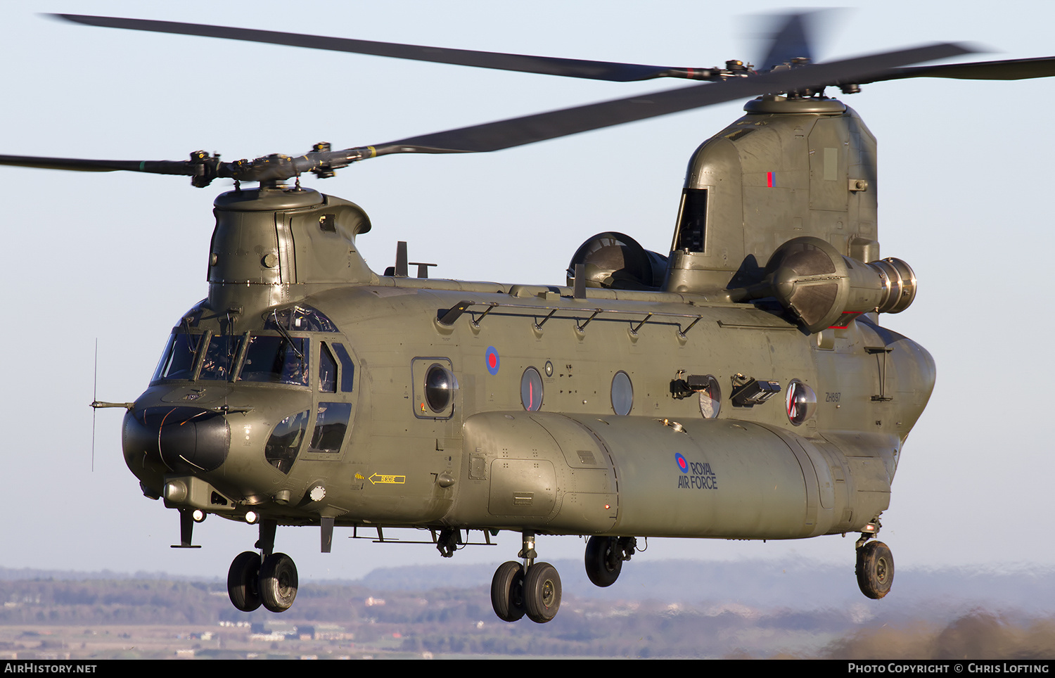 Aircraft Photo of ZH897 | Boeing Chinook HC5 (352) | UK - Air Force | AirHistory.net #310117