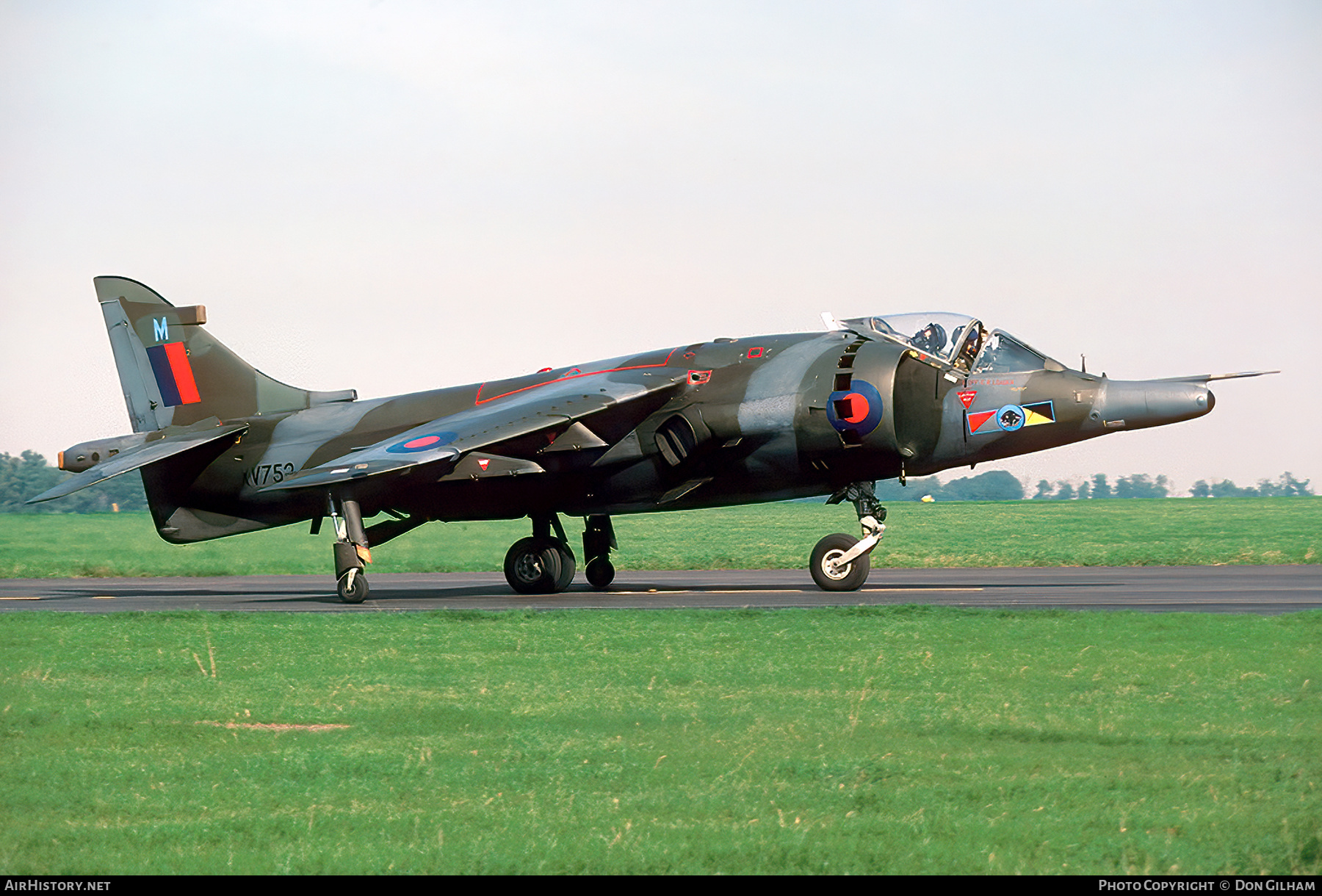 Aircraft Photo of XV752 | Hawker Siddeley Harrier GR3 | UK - Air Force | AirHistory.net #310174