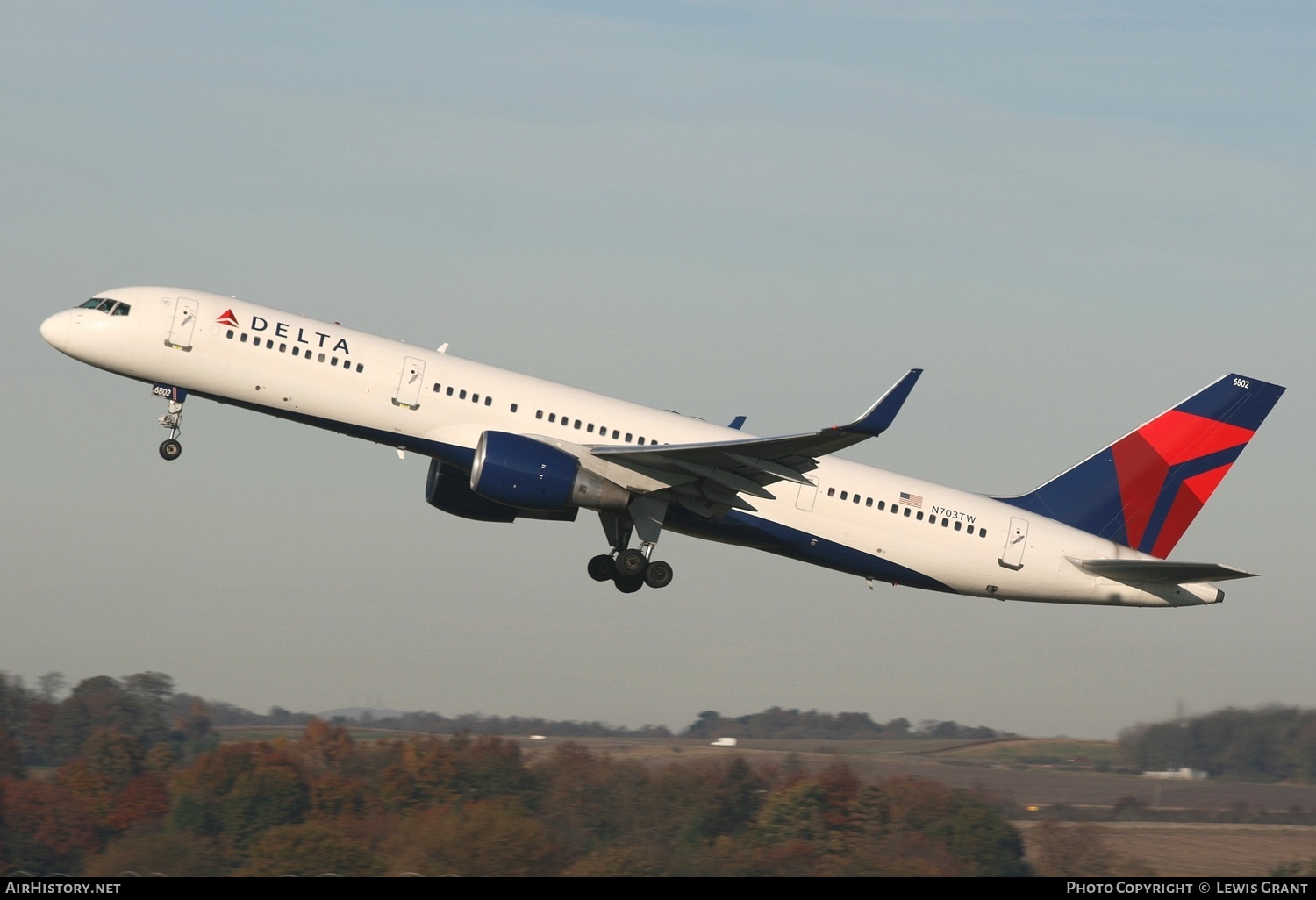 Aircraft Photo of N703TW | Boeing 757-2Q8 | Delta Air Lines | AirHistory.net #310188