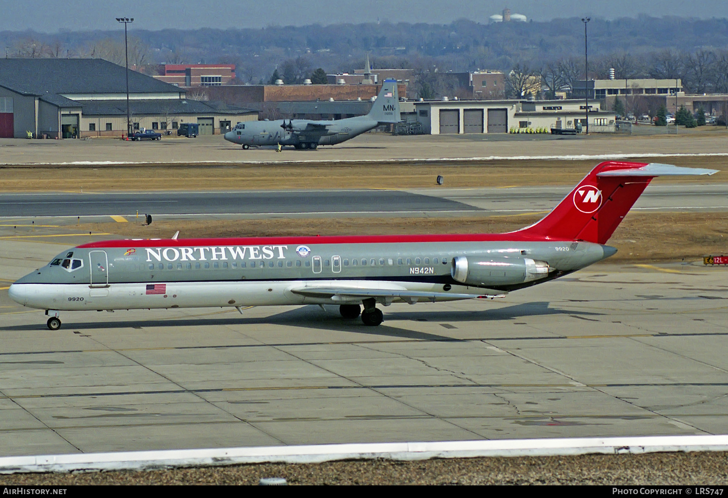 Aircraft Photo of N942N | McDonnell Douglas DC-9-32 | Northwest Airlines | AirHistory.net #310235