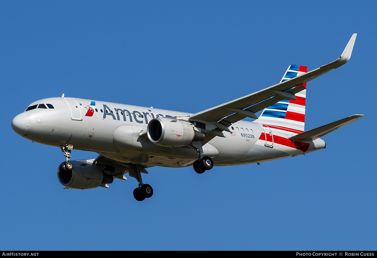 Aircraft Photo of N9023N | Airbus A319-115 | American Airlines | AirHistory.net #310283