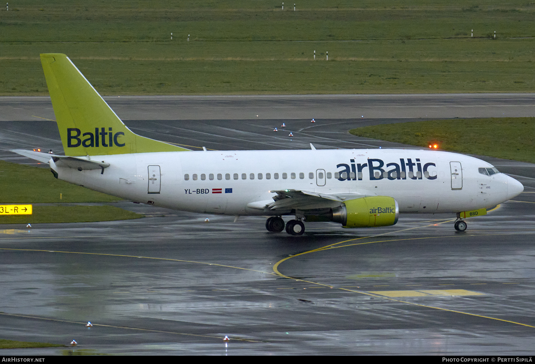 Aircraft Photo of YL-BBD | Boeing 737-53S | AirBaltic | AirHistory.net #310480