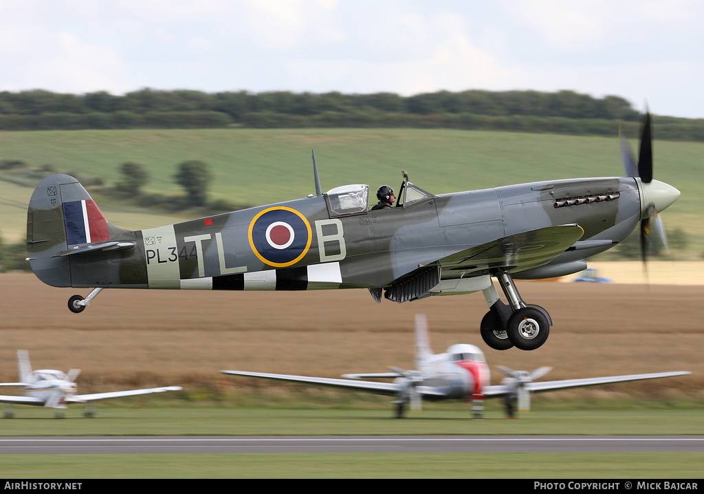 Aircraft Photo of G-IXCC / PL344 | Supermarine 361 Spitfire LF9E | UK - Air Force | AirHistory.net #310498