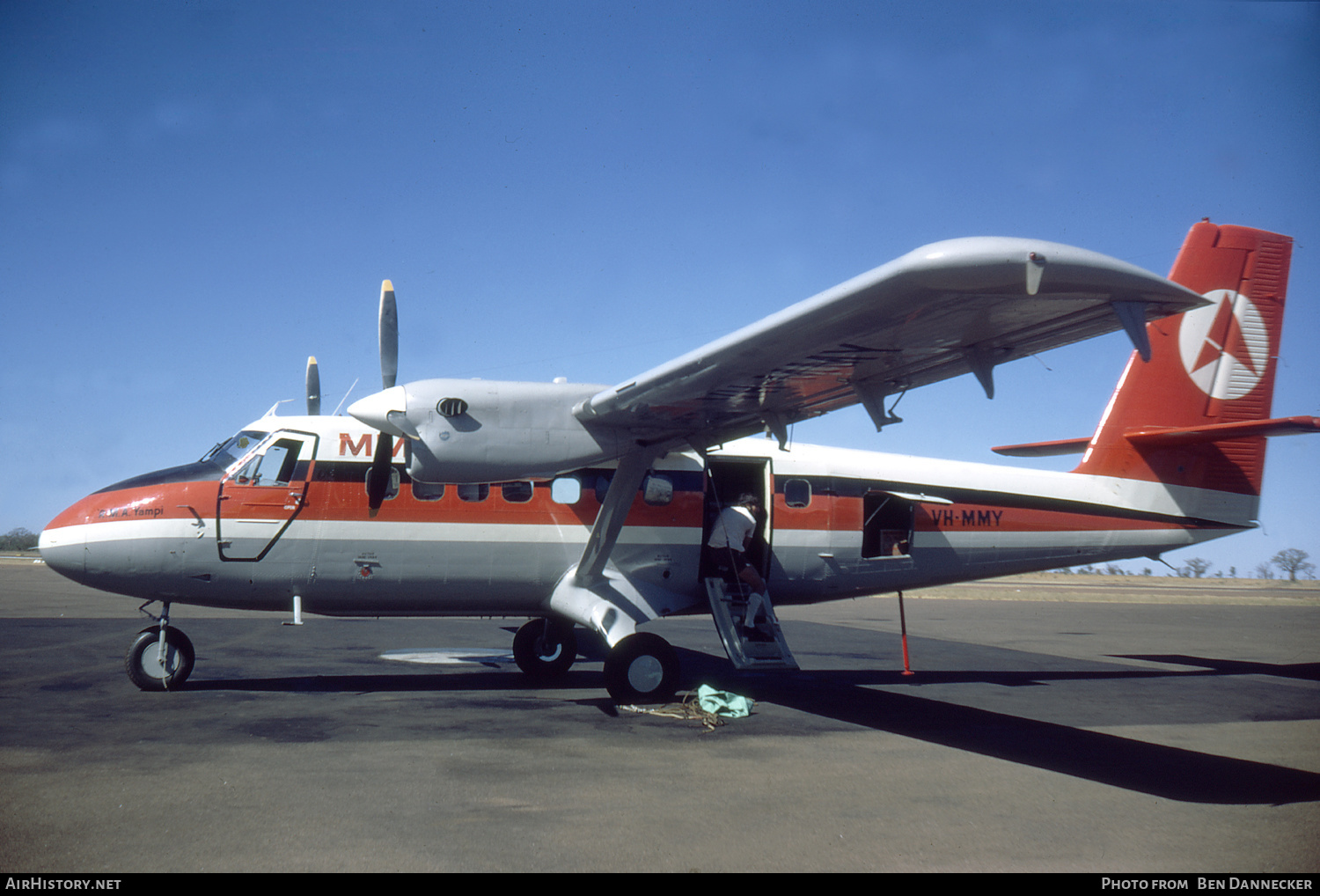 Aircraft Photo of VH-MMY | De Havilland Canada DHC-6-100 Twin Otter | MacRobertson Miller Airlines - MMA | AirHistory.net #310528