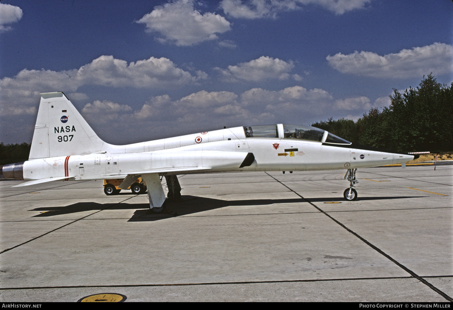 Aircraft Photo of NASA 907 / 65-10327 | Northrop T-38A Talon | NASA - National Aeronautics and Space Administration | AirHistory.net #310550