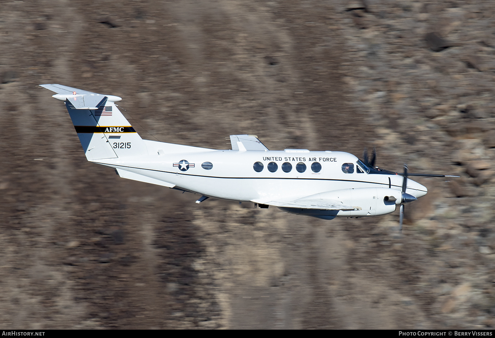 Aircraft Photo of 73-1215 / 31215 | Beech C-12C Huron | USA - Air Force | AirHistory.net #310882