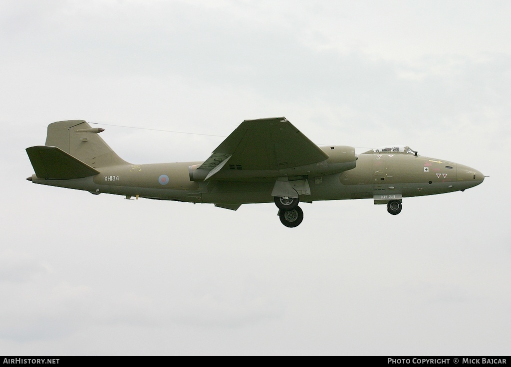 Aircraft Photo of XH134 | English Electric Canberra PR9 | UK - Air Force | AirHistory.net #310894