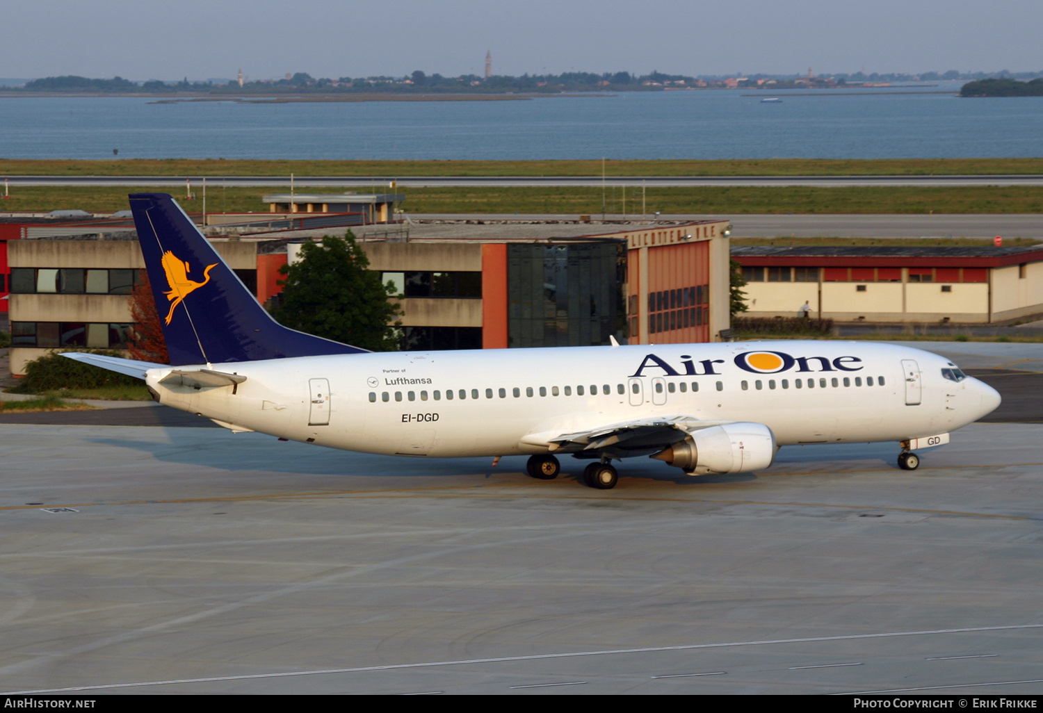 Aircraft Photo of EI-DGD | Boeing 737-430 | Air One | AirHistory.net #310977