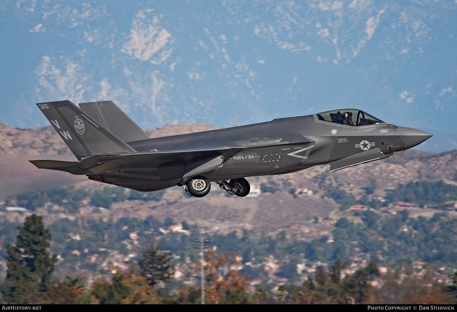 Aircraft Photo of 169703 | Lockheed Martin F-35C Lightning II | USA - Marines | AirHistory.net #310987