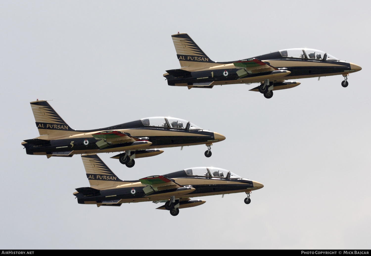 Aircraft Photo of 437 | Aermacchi MB-339NAT | United Arab Emirates - Air Force | AirHistory.net #311003