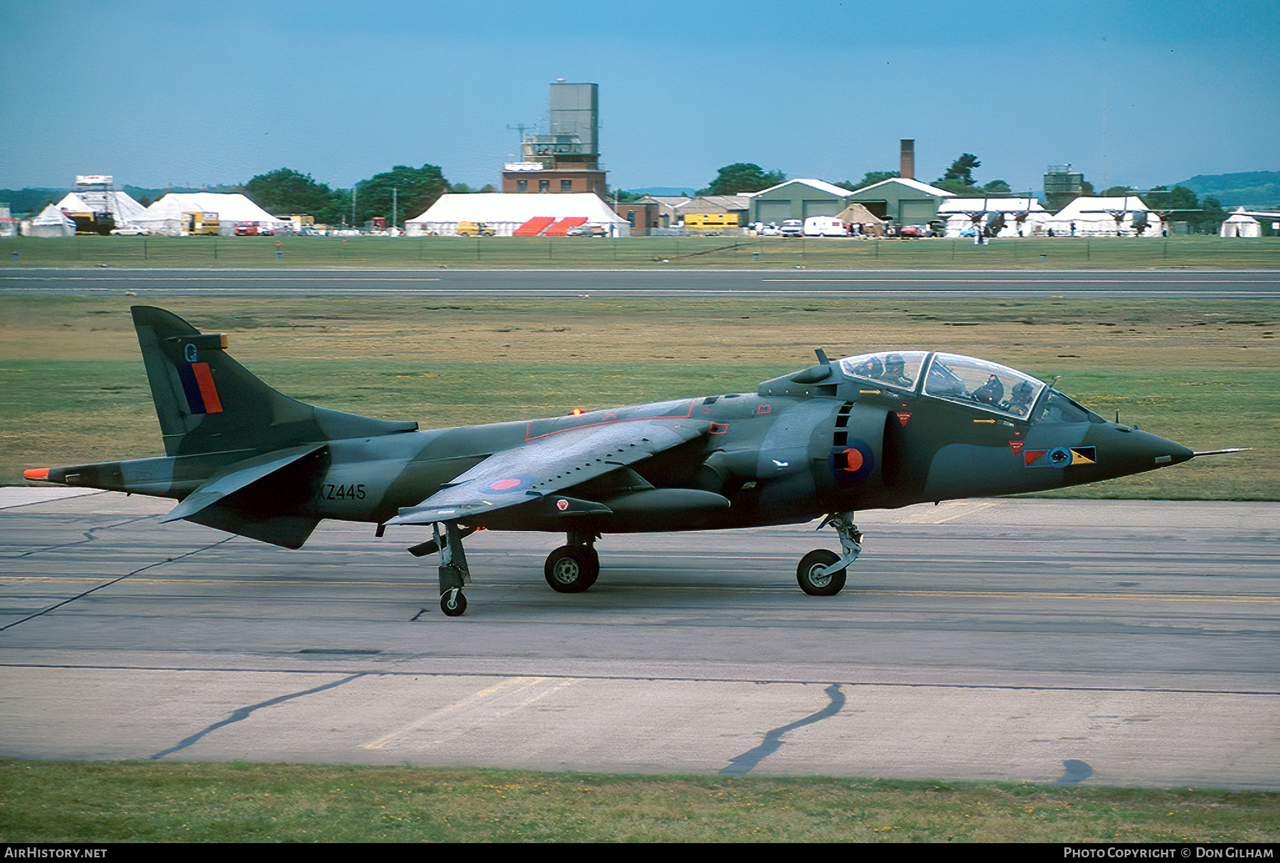 Aircraft Photo of XZ445 | Hawker Siddeley Harrier T4 | UK