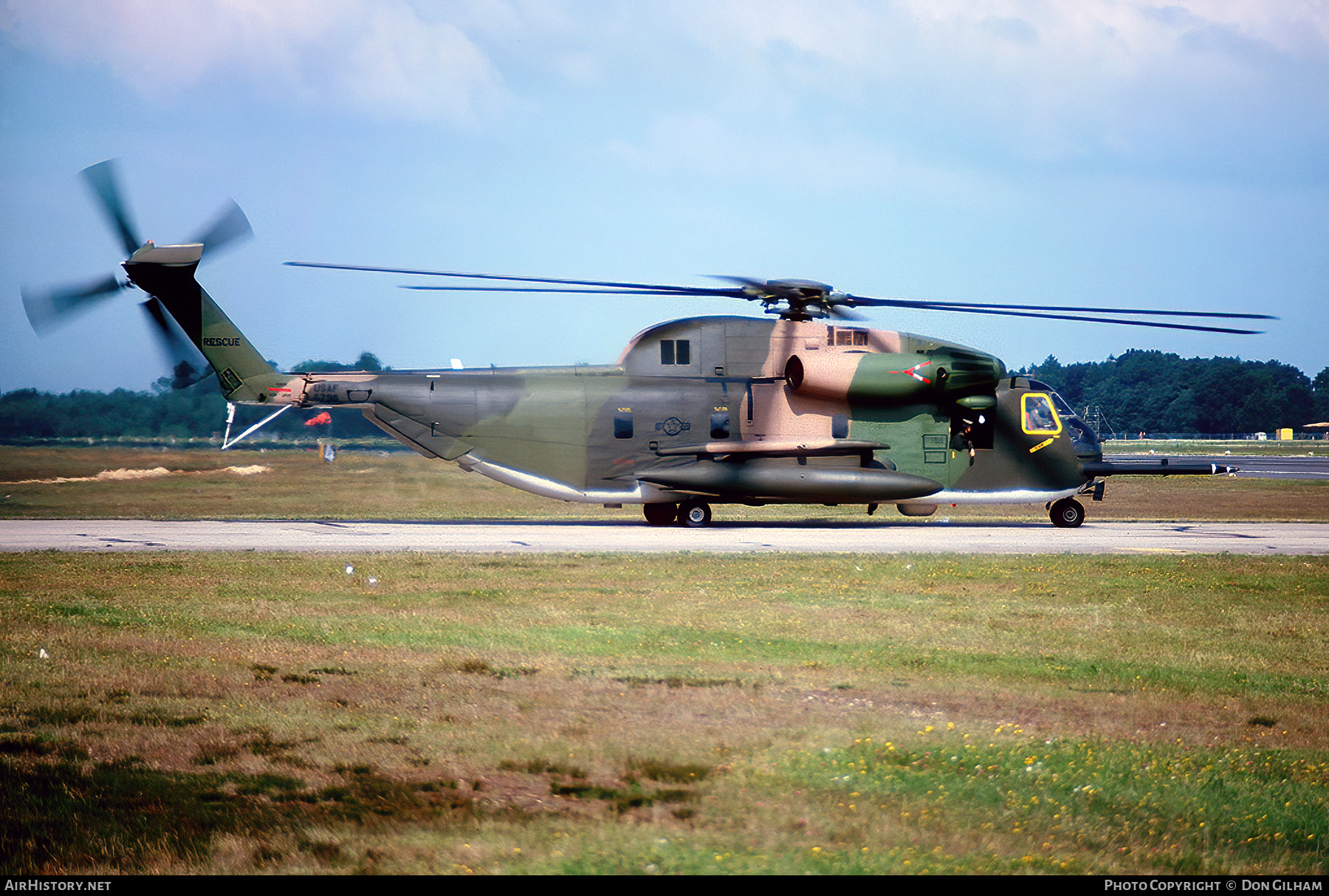 Aircraft Photo of 69-5796 | Sikorsky HH-53C Super Jolly Green Giant | USA - Air Force | AirHistory.net #311038