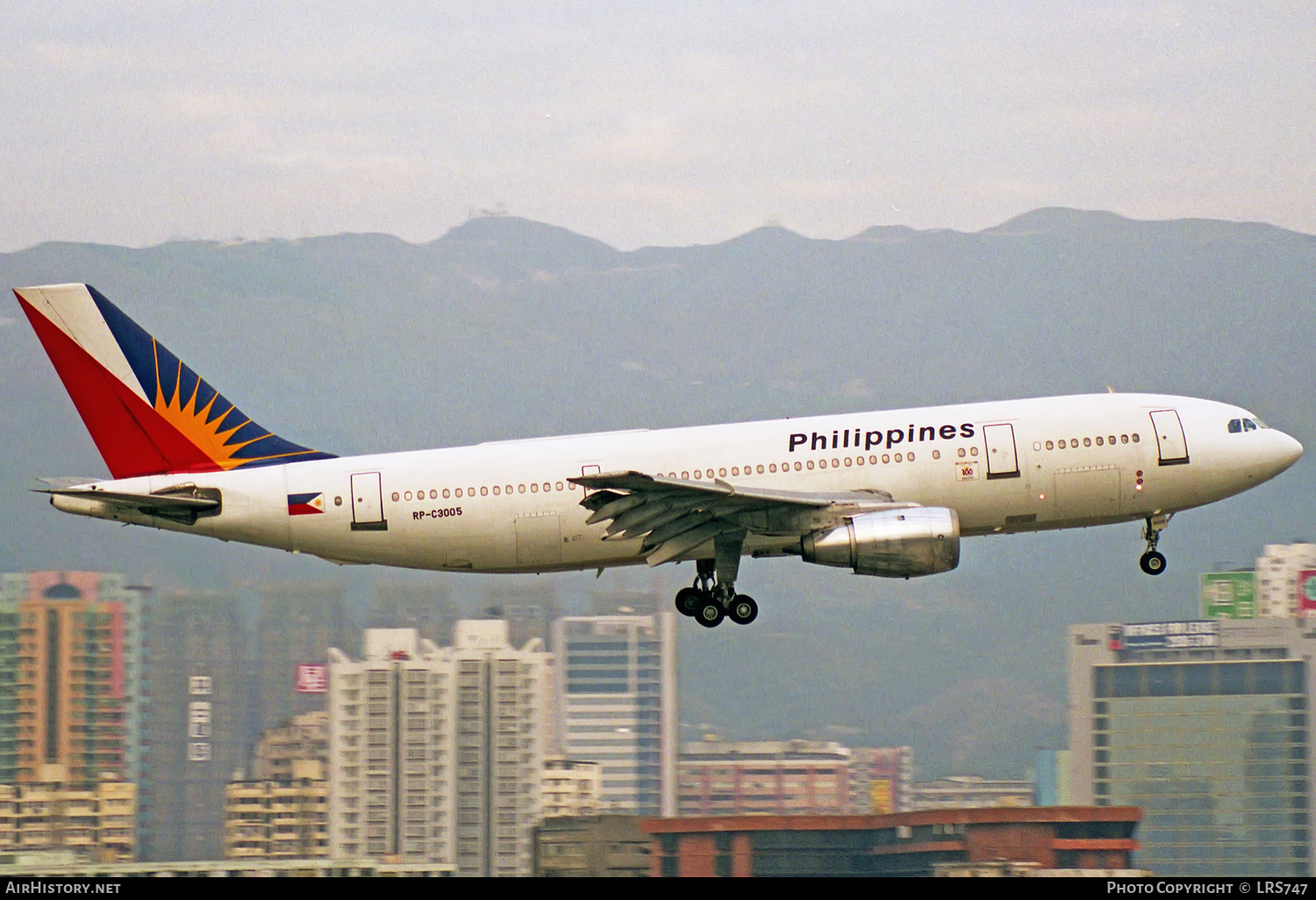 Aircraft Photo of RP-C3005 | Airbus A300B4-203 | Philippine Airlines | AirHistory.net #311043