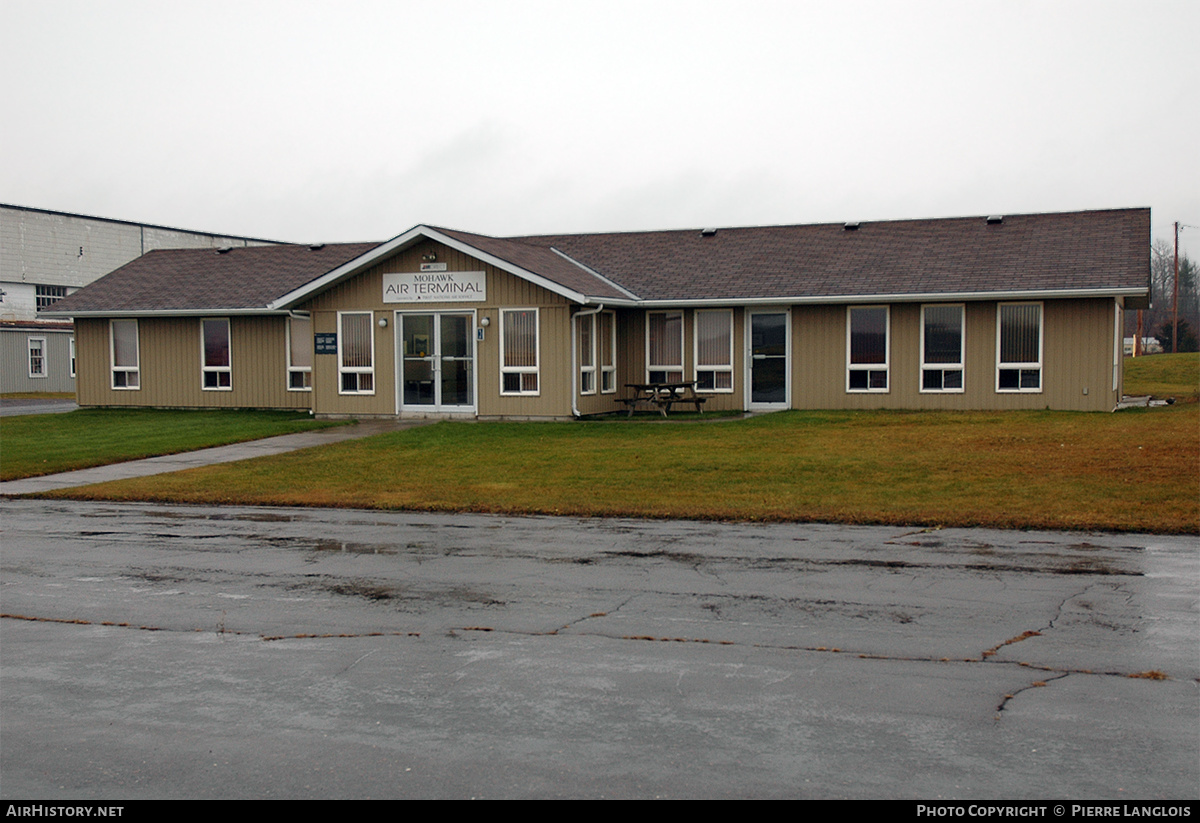 Airport photo of Tyendinaga - Mohawk (CPU6) in Ontario, Canada | AirHistory.net #311098