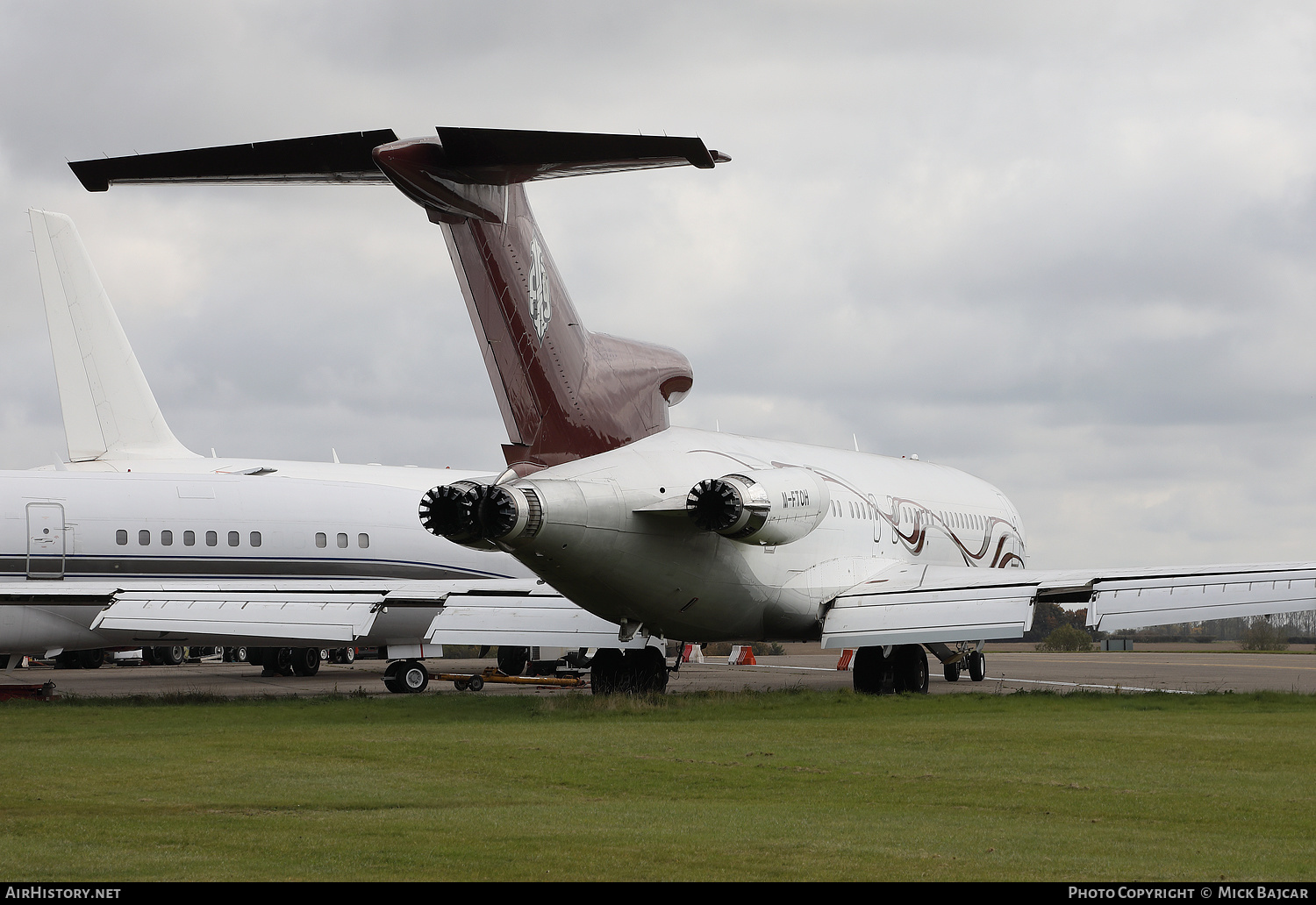 Aircraft Photo of M-FTOH | Boeing 727-269/Adv | AirHistory.net #311129