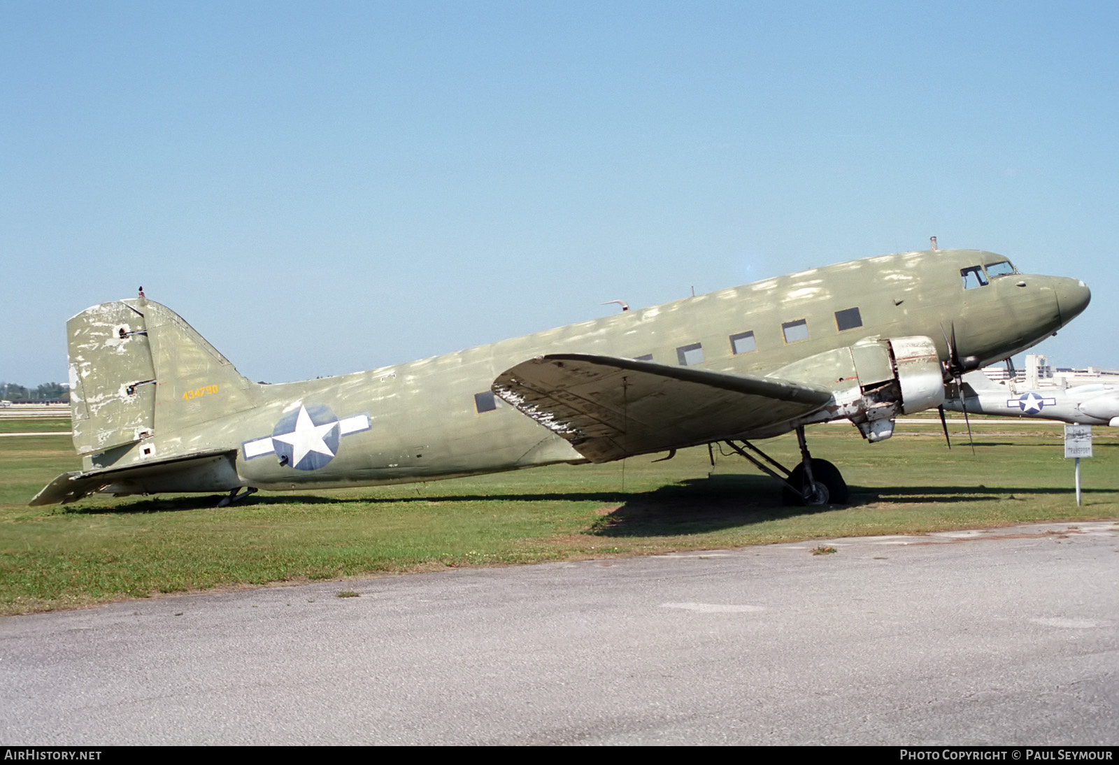 Aircraft Photo of 434790 | Douglas C-47 Skytrain | USA - Air Force | AirHistory.net #311133