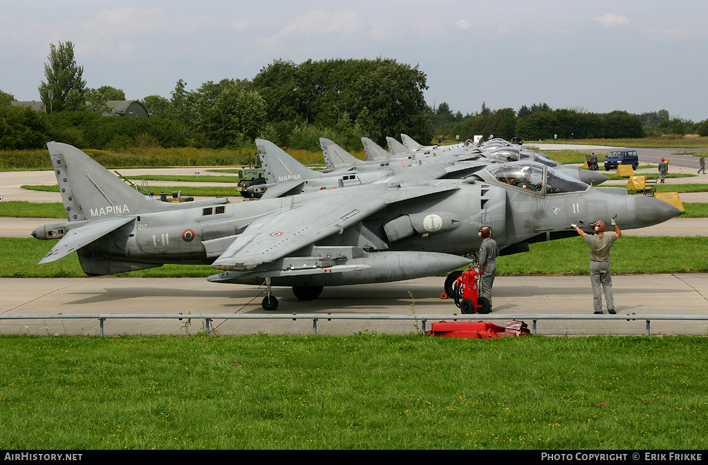 Aircraft Photo of MM7217 | Boeing AV-8B Harrier II+ | Italy - Navy | AirHistory.net #311202