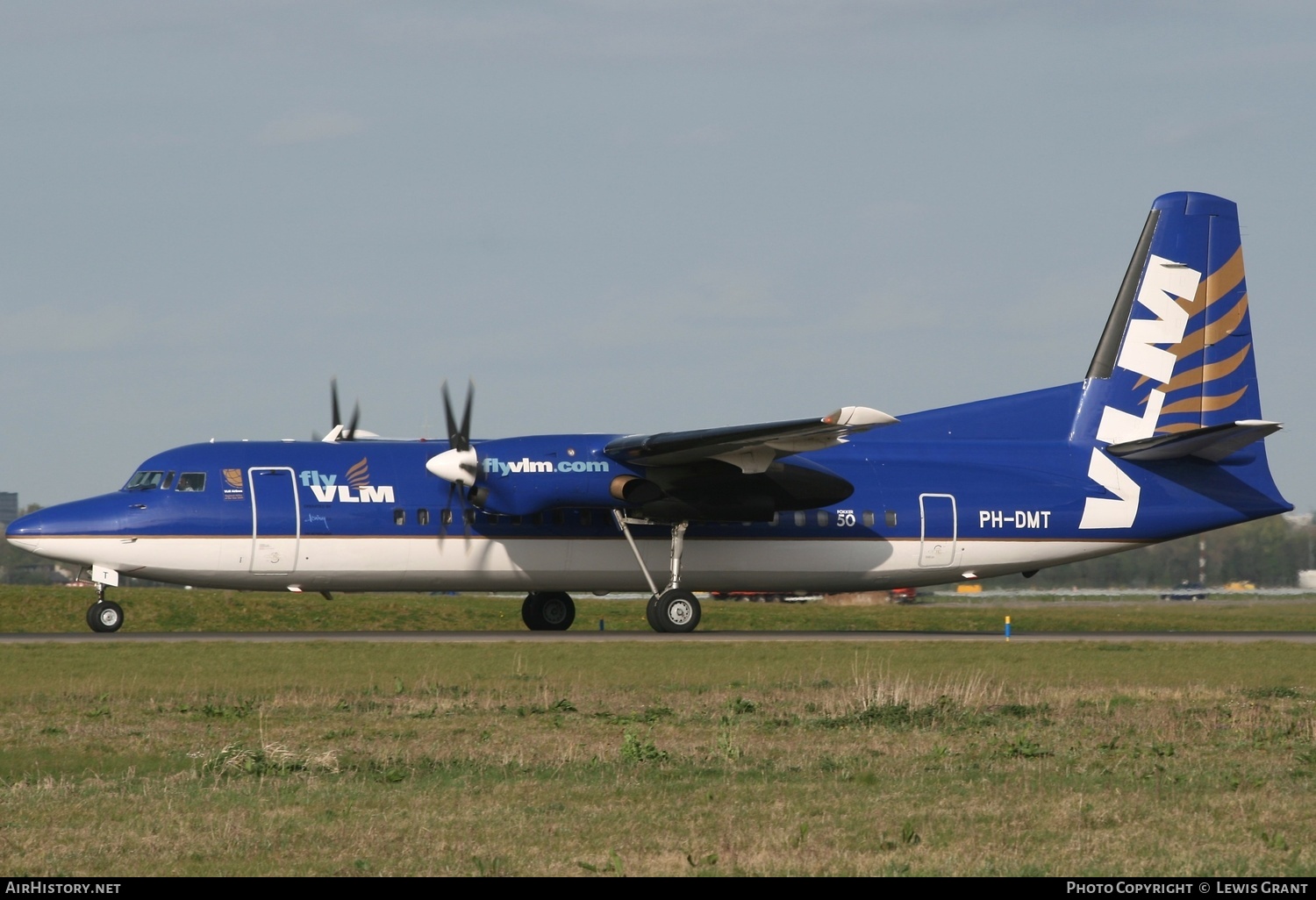 Aircraft Photo of PH-DMT | Fokker 50 | VLM Airlines | AirHistory.net #311316