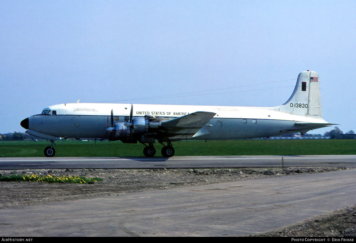 Aircraft Photo of 51-3830 / 0-13830 | Douglas C-118A Liftmaster (DC-6A) | USA - Air Force | AirHistory.net #311325