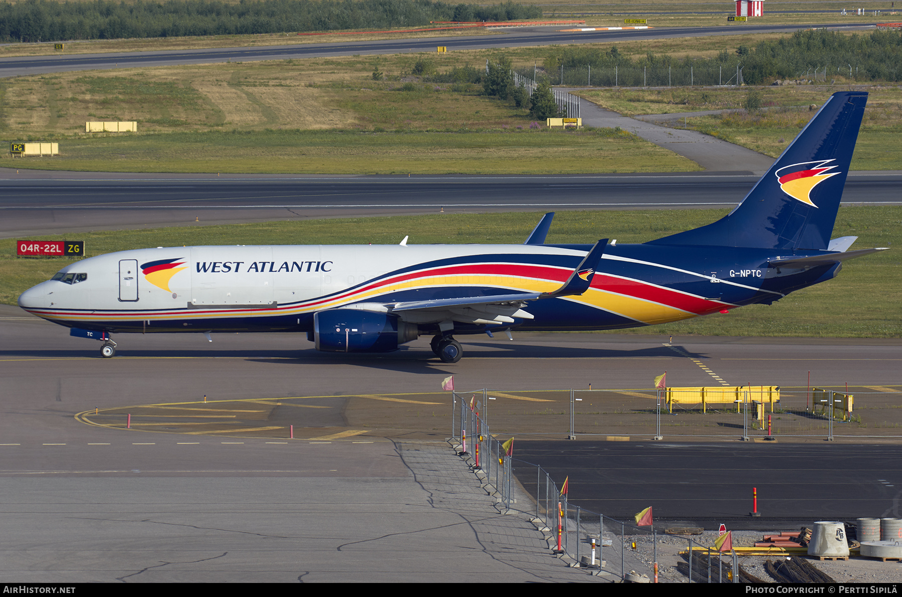 Aircraft Photo of G-NPTC | Boeing 737-83N(BCF) | West Atlantic Cargo Airlines | AirHistory.net #311364