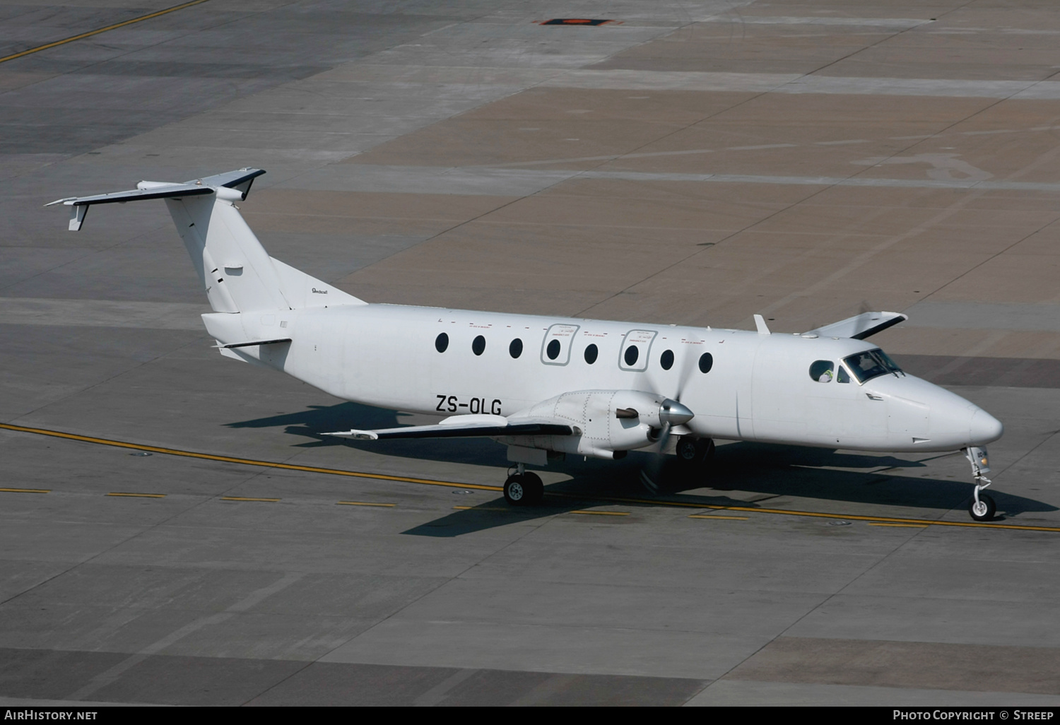 Aircraft Photo of ZS-OLG | Beech 1900C-1 | AirHistory.net #311375