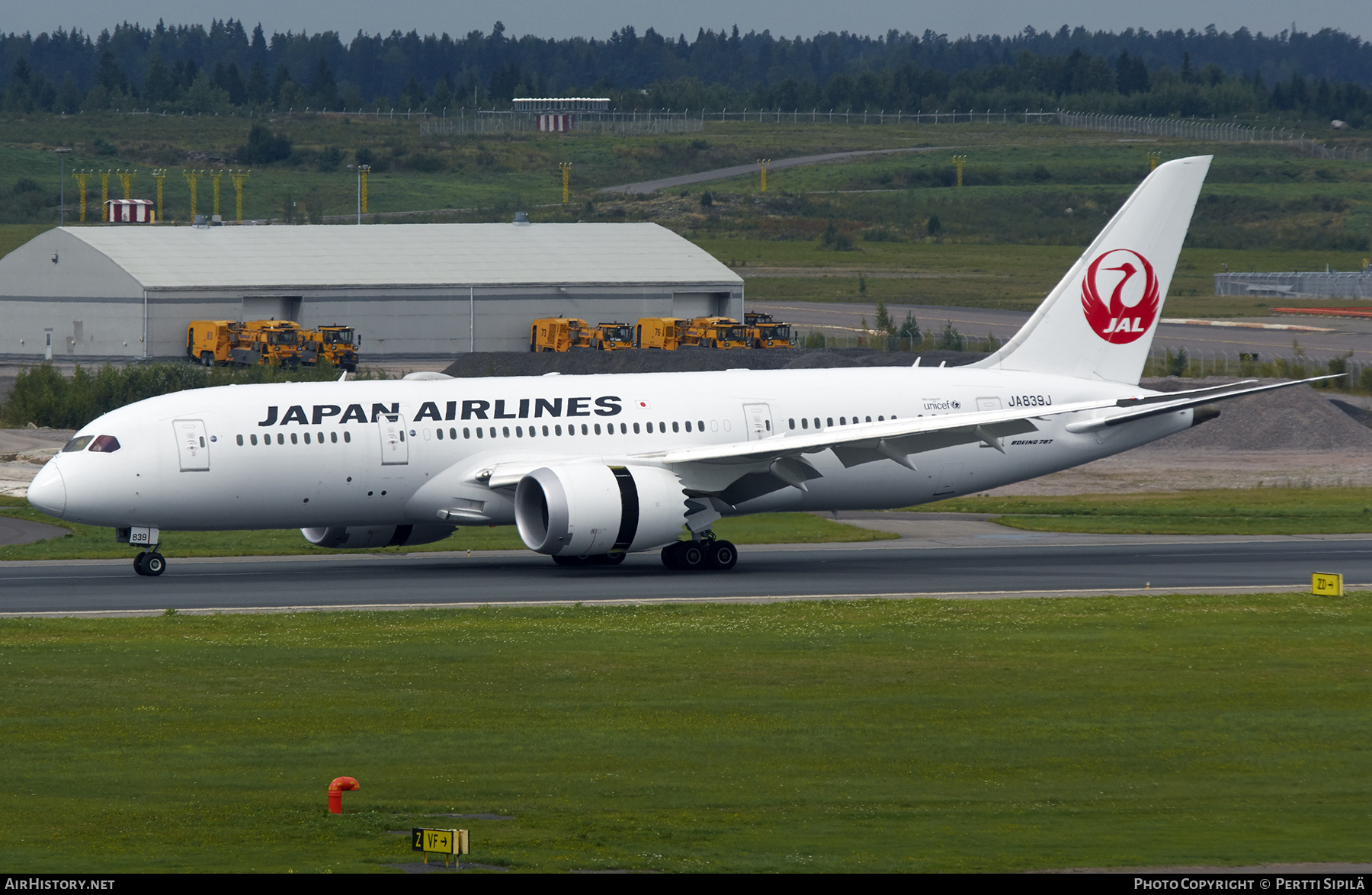 Aircraft Photo of JA839J | Boeing 787-8 Dreamliner | Japan Airlines - JAL | AirHistory.net #311419