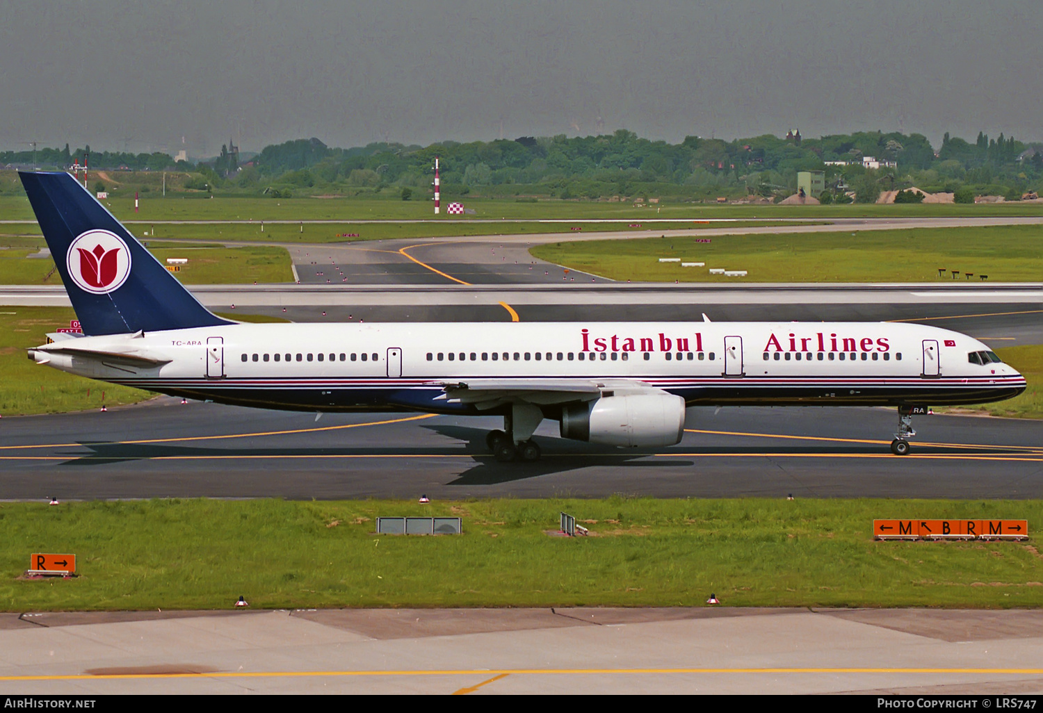 Aircraft Photo of TC-ARA | Boeing 757-204 | Istanbul Airlines | AirHistory.net #311458