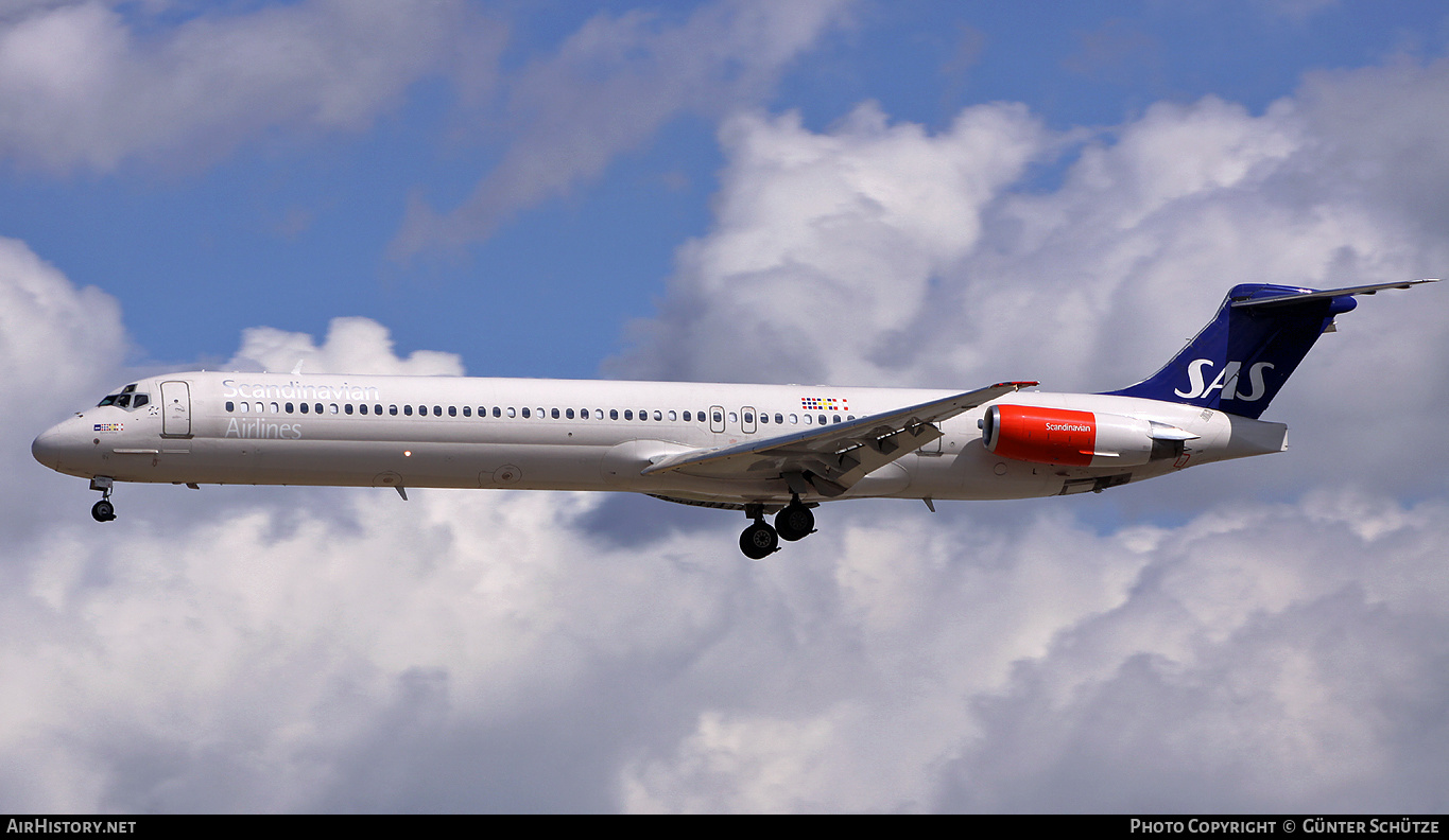 Aircraft Photo of LN-RMS | McDonnell Douglas MD-82 (DC-9-82) | Scandinavian Airlines - SAS | AirHistory.net #311463