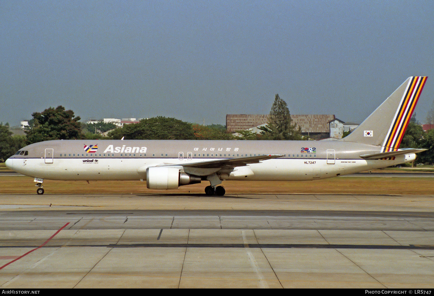Aircraft Photo of HL7247 | Boeing 767-38E | Asiana Airlines | AirHistory.net #311478