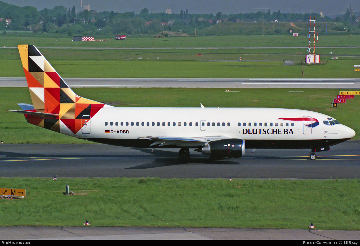 Aircraft Photo of D-ADBR | Boeing 737-31S | Deutsche BA | AirHistory.net #311519