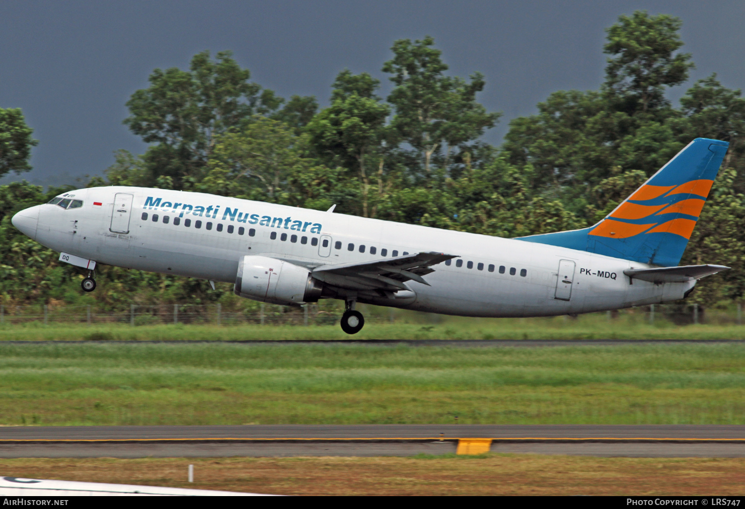 Aircraft Photo of PK-MDQ | Boeing 737-3Q8 | Merpati Nusantara Airlines | AirHistory.net #311706