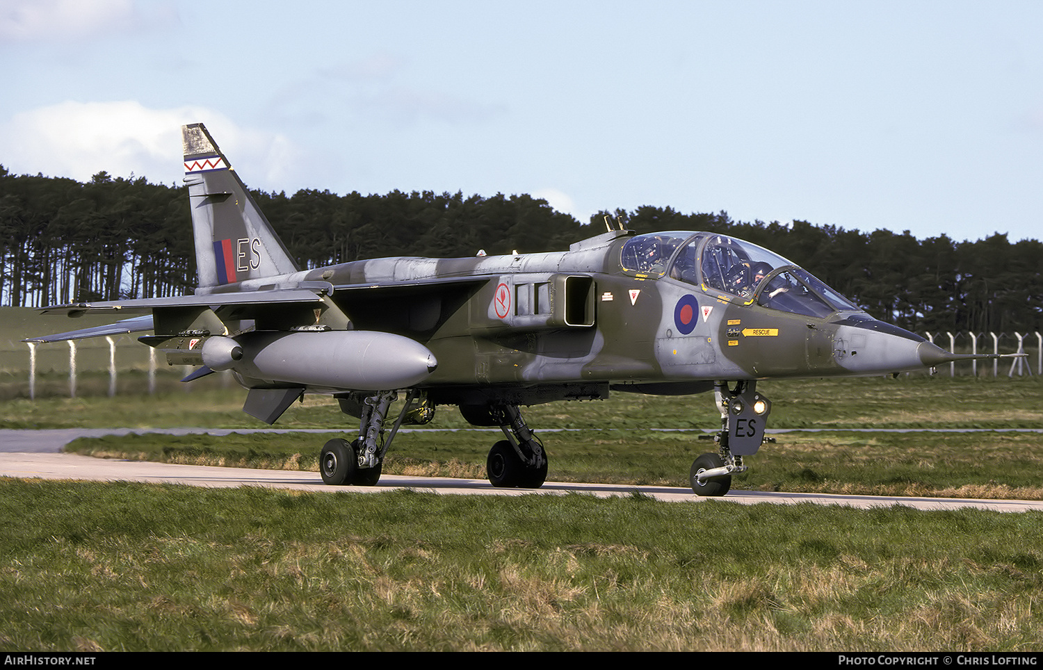 Aircraft Photo of XX841 | Sepecat Jaguar T2 | UK - Air Force | AirHistory.net #311731