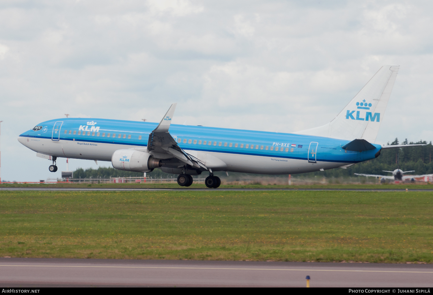 Aircraft Photo of PH-BXE | Boeing 737-8K2 | KLM - Royal Dutch Airlines | AirHistory.net #311743