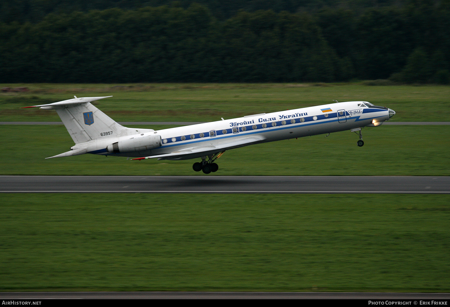 Aircraft Photo of 63957 | Tupolev Tu-134A-3 | Ukraine - Air Force | AirHistory.net #311832