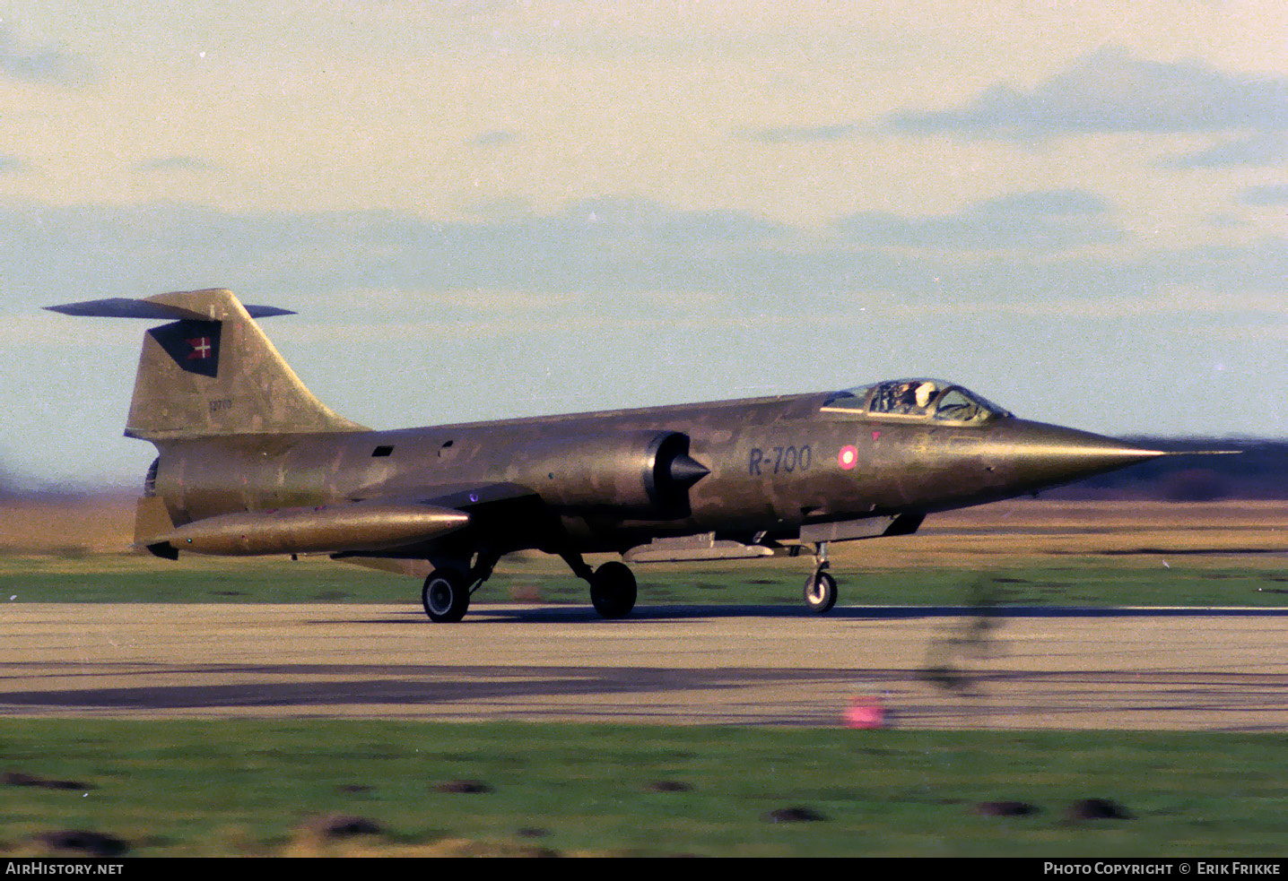 Aircraft Photo of R-700 | Lockheed F-104G Starfighter | Denmark - Air Force | AirHistory.net #311835