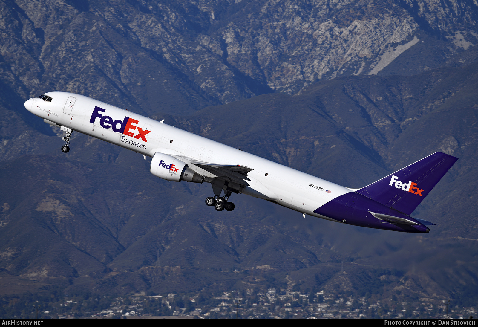 Aircraft Photo of N778FD | Boeing 757-222(SF) | FedEx Express - Federal Express | AirHistory.net #311839
