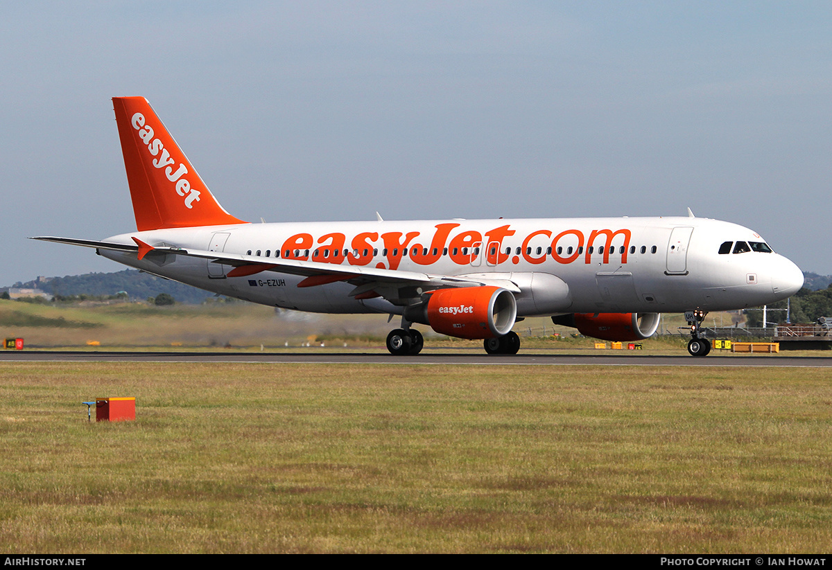 Aircraft Photo of G-EZUH | Airbus A320-214 | EasyJet | AirHistory.net #311986