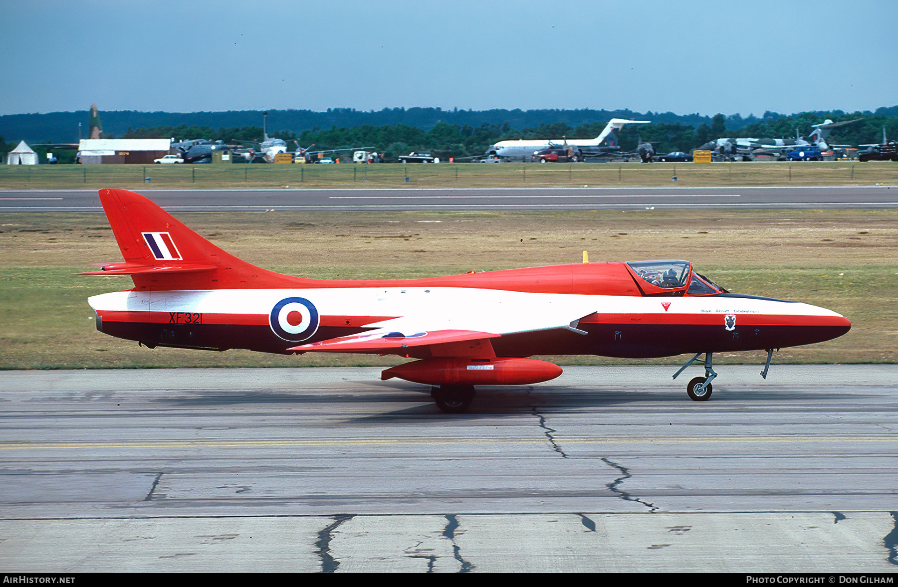 Aircraft Photo of XF321 | Hawker Hunter T7 | UK - Air Force | AirHistory.net #312321