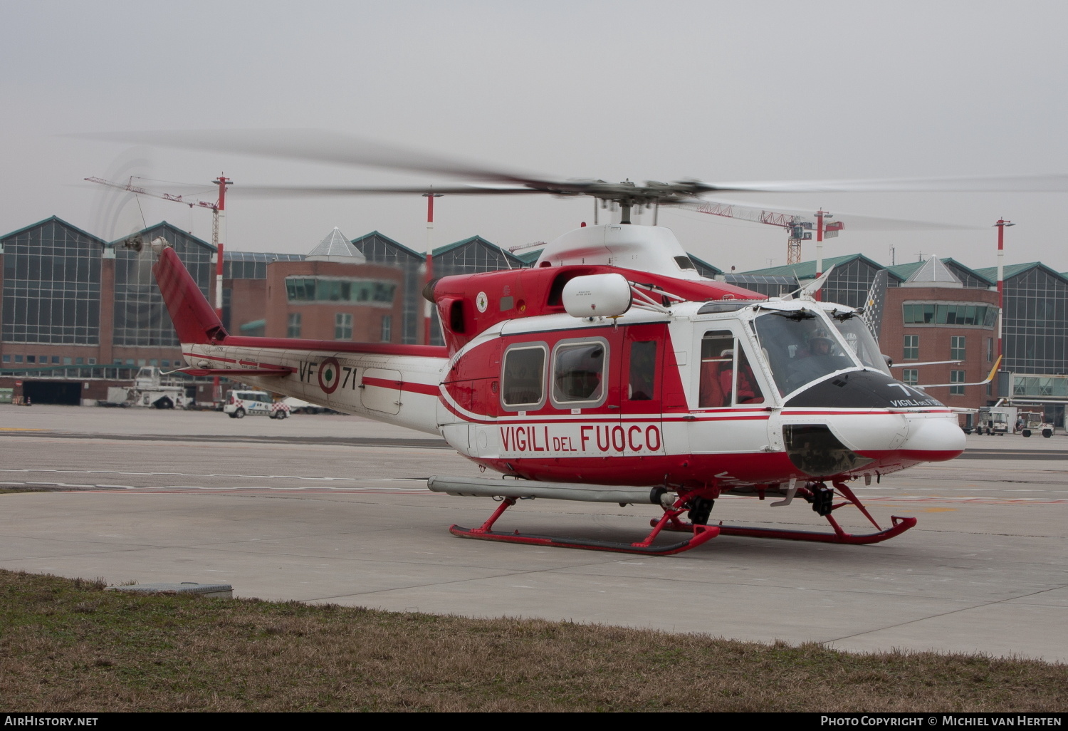 Aircraft Photo of VF-71 / VFPA | Agusta AB-412 | Italy - Vigili del Fuoco | AirHistory.net #312336