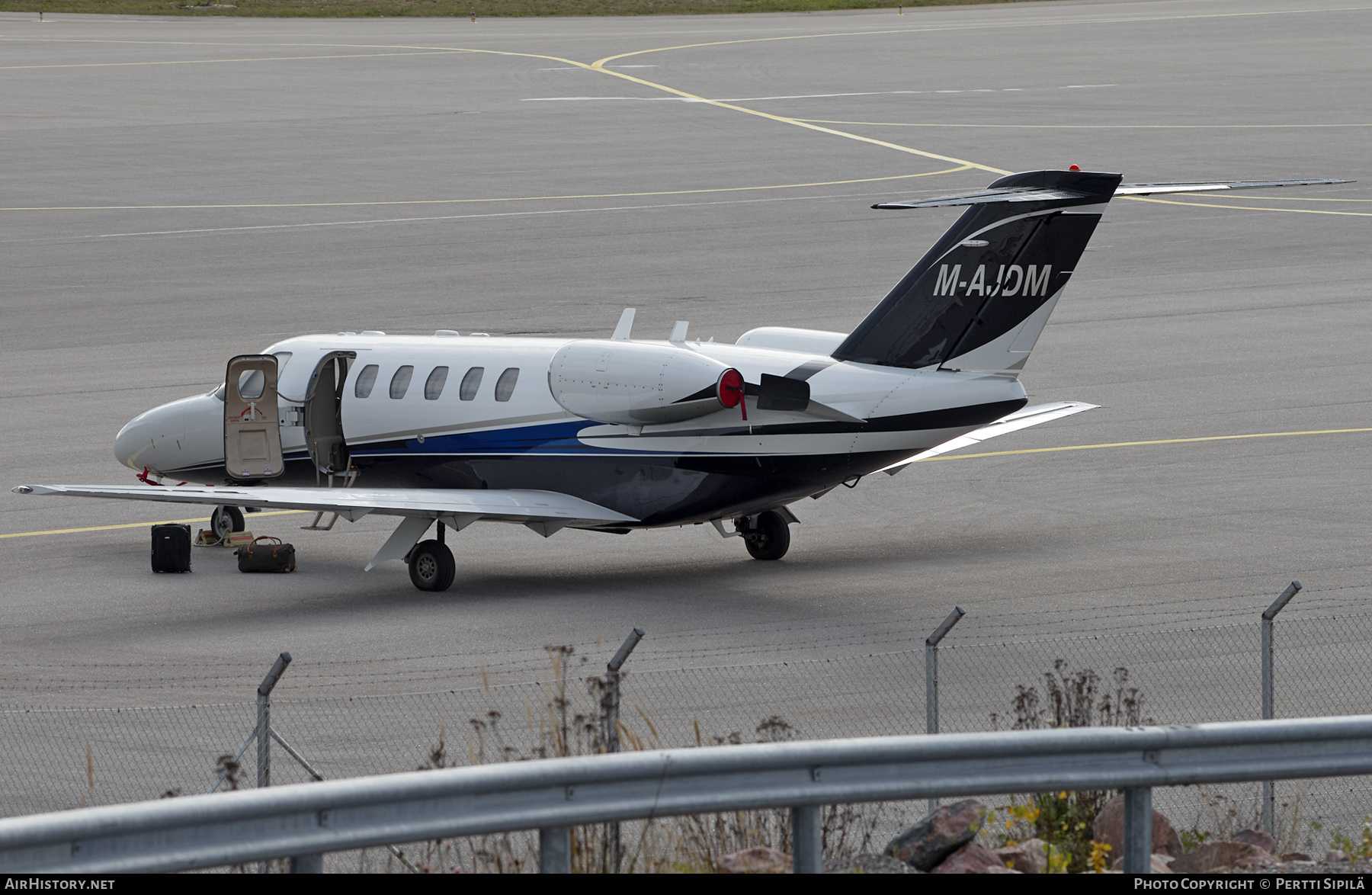 Aircraft Photo of M-AJDM | Cessna 525A CitationJet CJ2 | AirHistory.net #312352