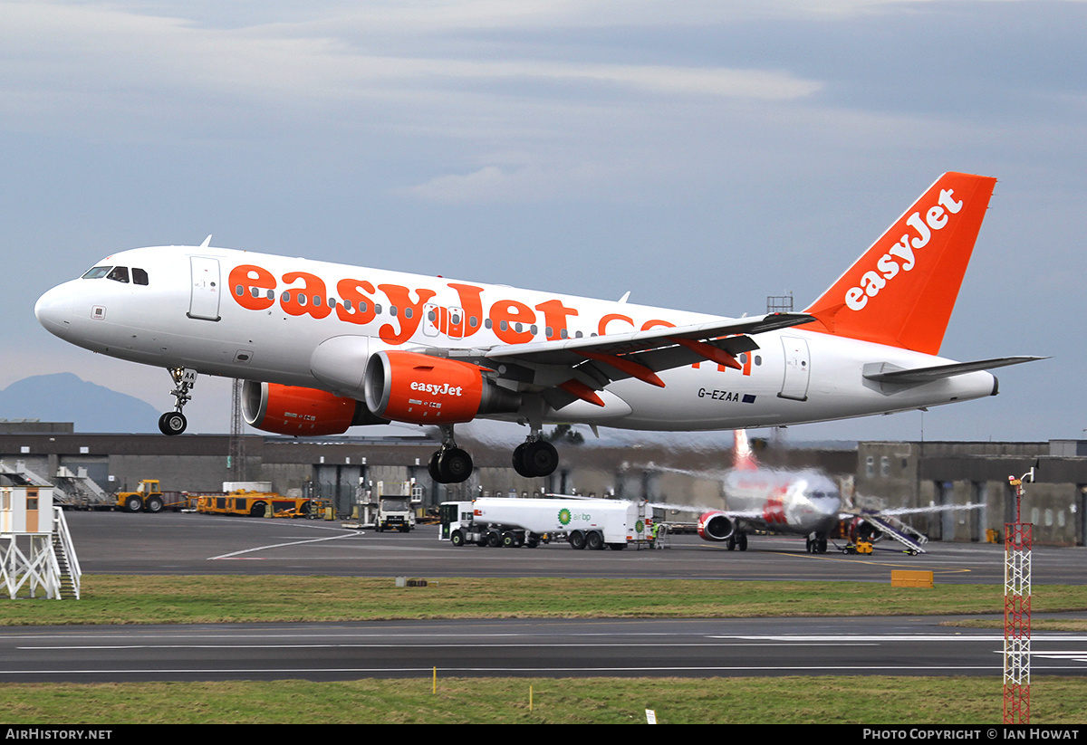 Aircraft Photo of G-EZAA | Airbus A319-111 | EasyJet | AirHistory.net #312387