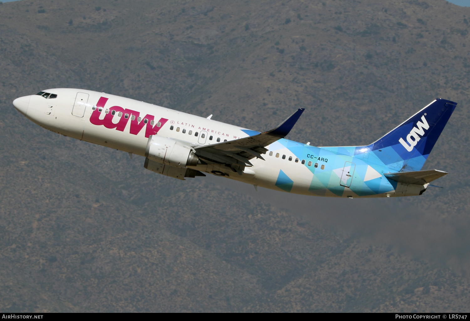 Aircraft Photo of CC-ARQ | Boeing 737-33R | LAW - Latin American Wings | AirHistory.net #312399