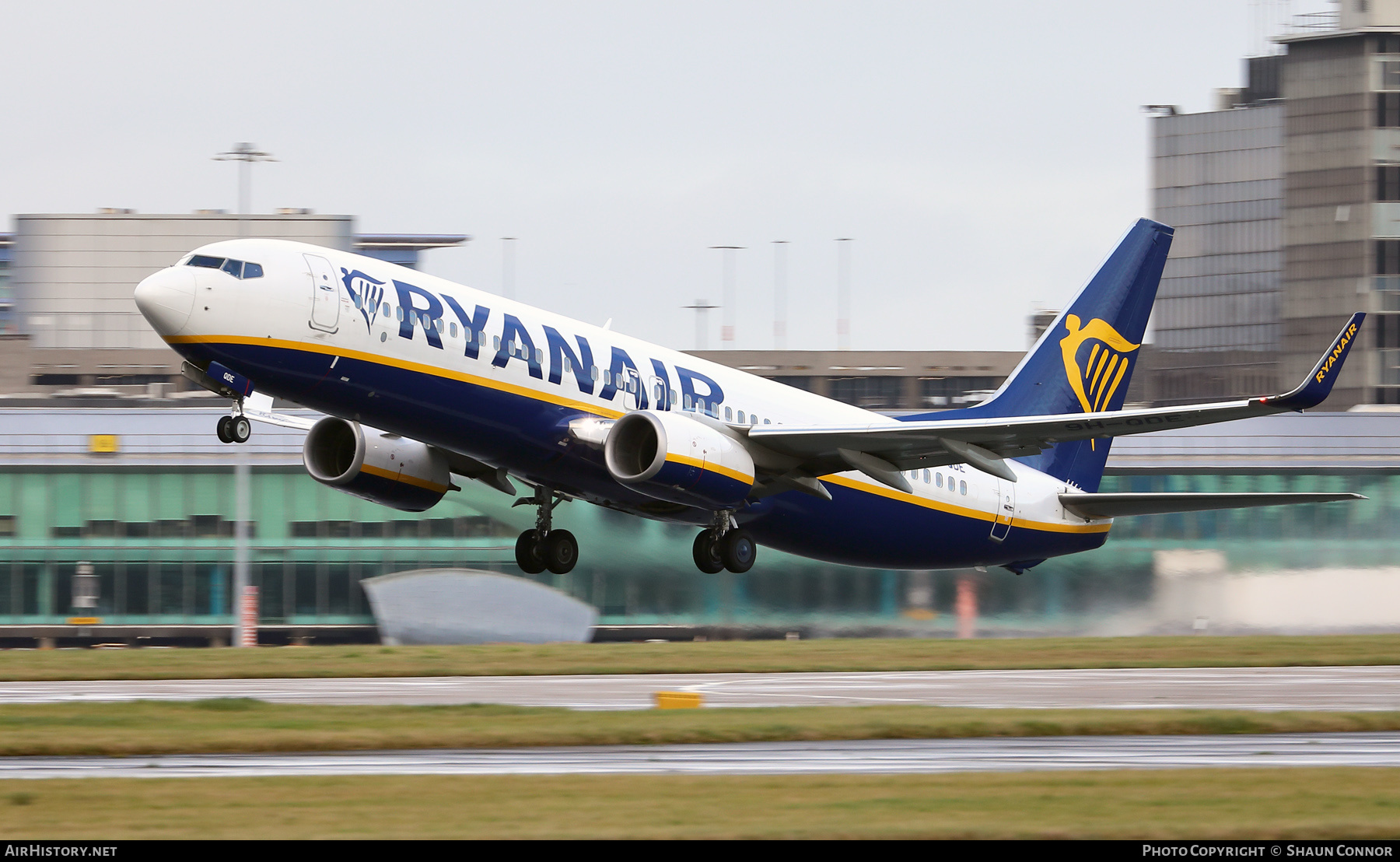 Aircraft Photo of 9H-QDE | Boeing 737-800 | Ryanair | AirHistory.net #312436