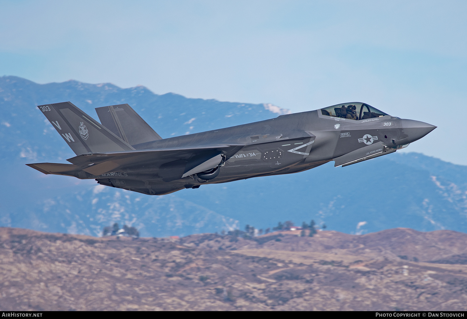 Aircraft Photo of 169633 | Lockheed Martin F-35C Lightning II | USA - Marines | AirHistory.net #312459