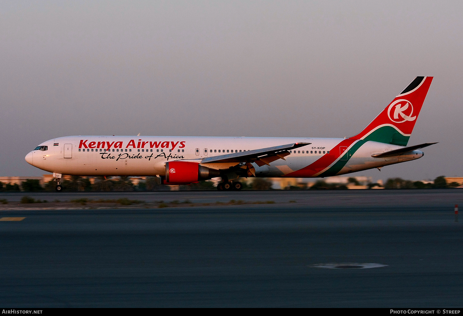 Aircraft Photo of 5Y-KQP | Boeing 767-38E | Kenya Airways | AirHistory.net #312480