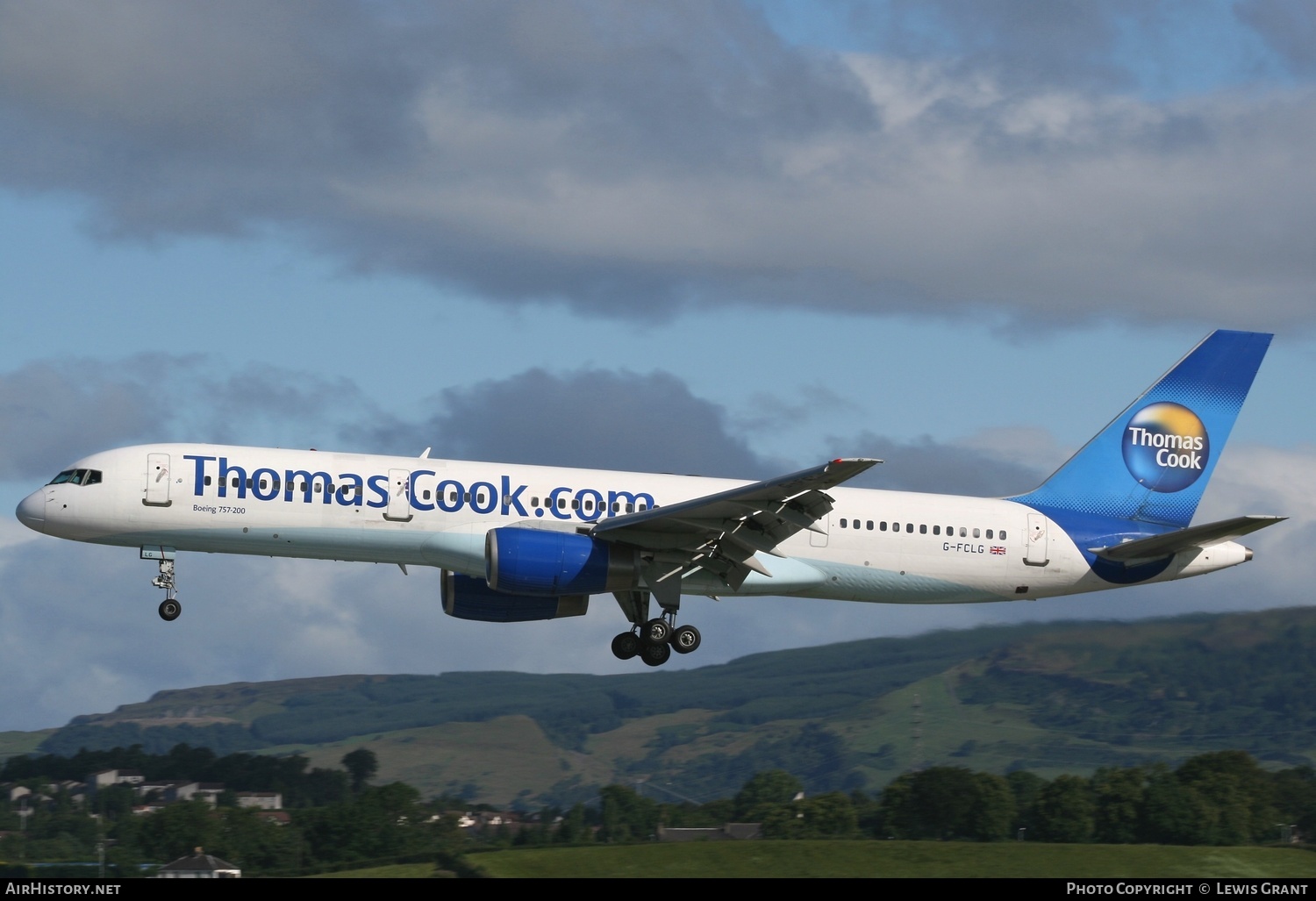 Aircraft Photo of G-FCLG | Boeing 757-28A | Thomas Cook Airlines | AirHistory.net #312519