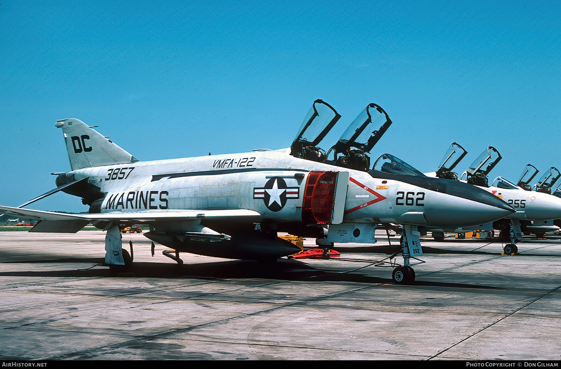 Aircraft Photo of 153857 / 3857 | McDonnell Douglas F-4J Phantom II | USA - Marines | AirHistory.net #312723