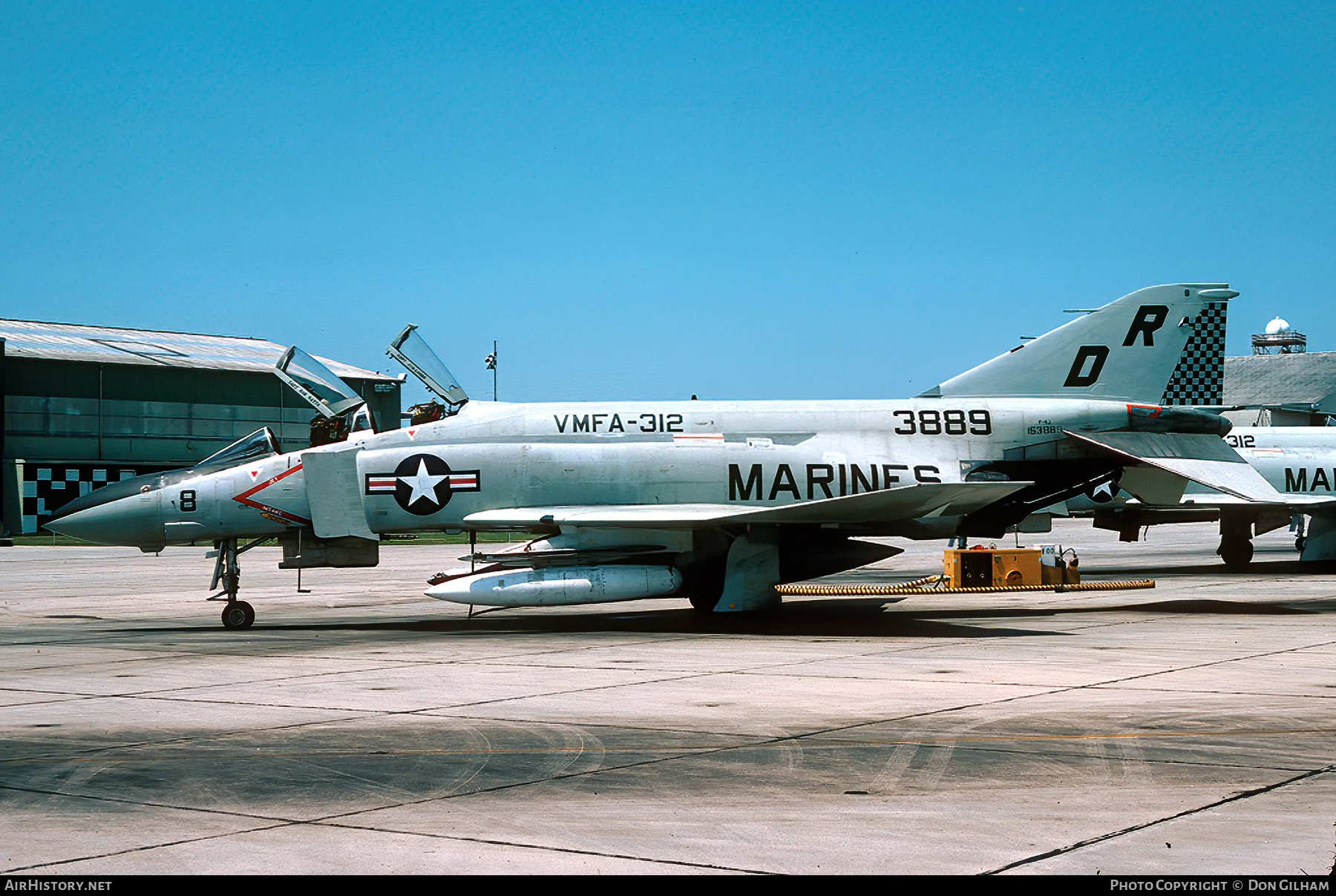 Aircraft Photo of 153889 / 3889 | McDonnell Douglas F-4J Phantom II | USA - Marines | AirHistory.net #312737
